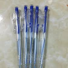Bút bi nét nhỏ mực xanh