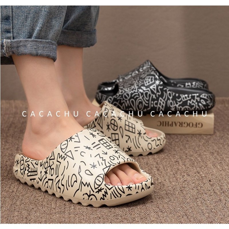 Dép bánh mì quai ngang nam nữ unisex hot trend 2021 họa tiết hình thù SIÊU NHẸ SIÊU ÊM màu đen kem CACACHU D027
