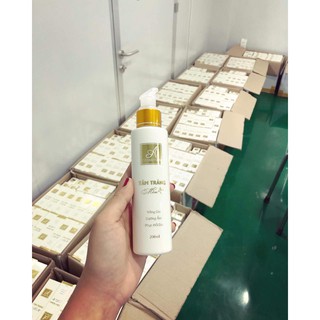 Tắm trắng toàn thân Mềm