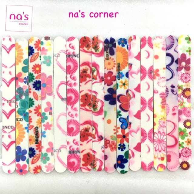 Dũa móng tay đen hồng xanh, hoạ tiết dày kitty thỏ hồng cầu vòng