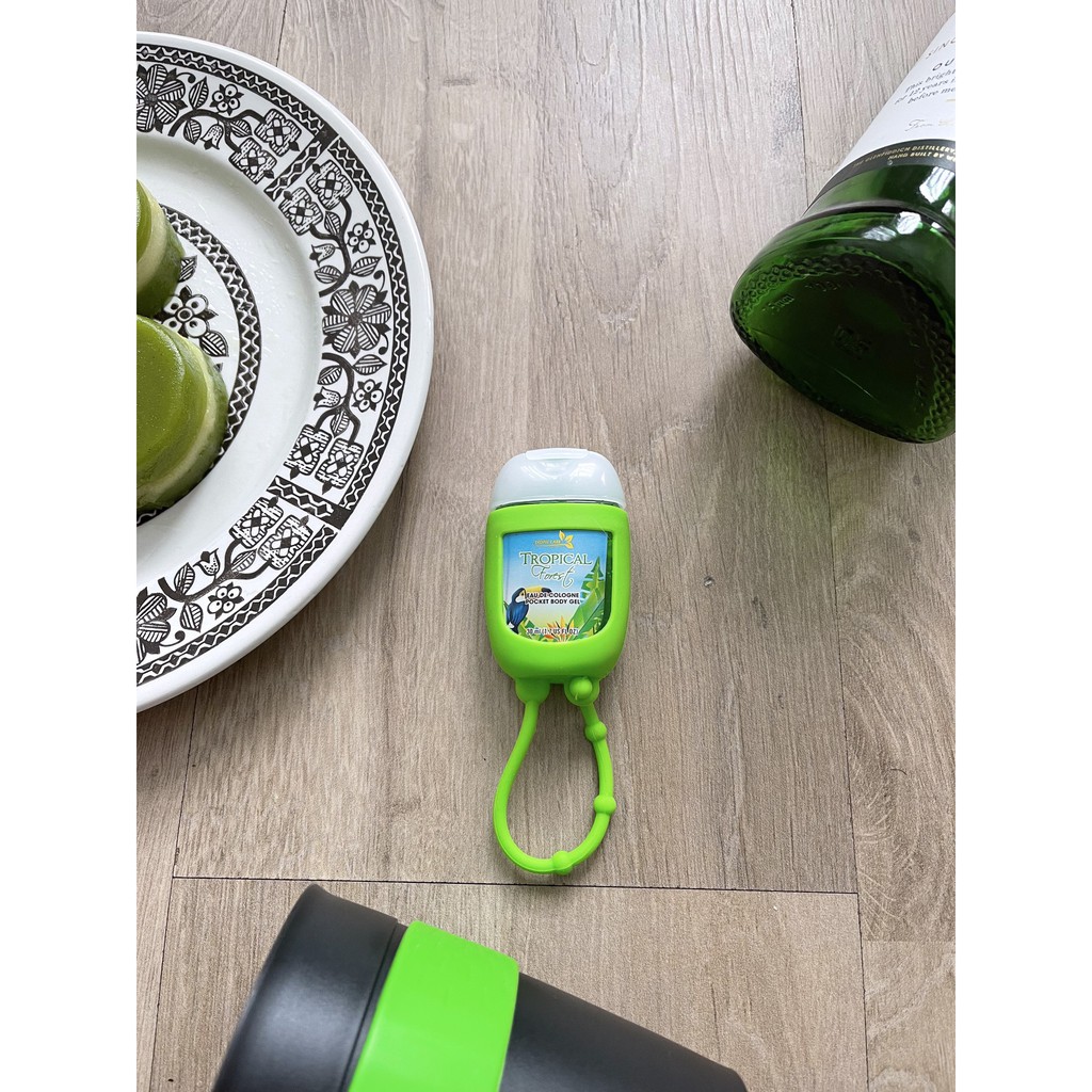 COMBO 4 CHAI GEL RỬA TAY NƯỚC HOA TROPIC CARE (TẶNG KÈM 4 MÓC TREO TIỆN LỢI) | Thế Giới Skin Care