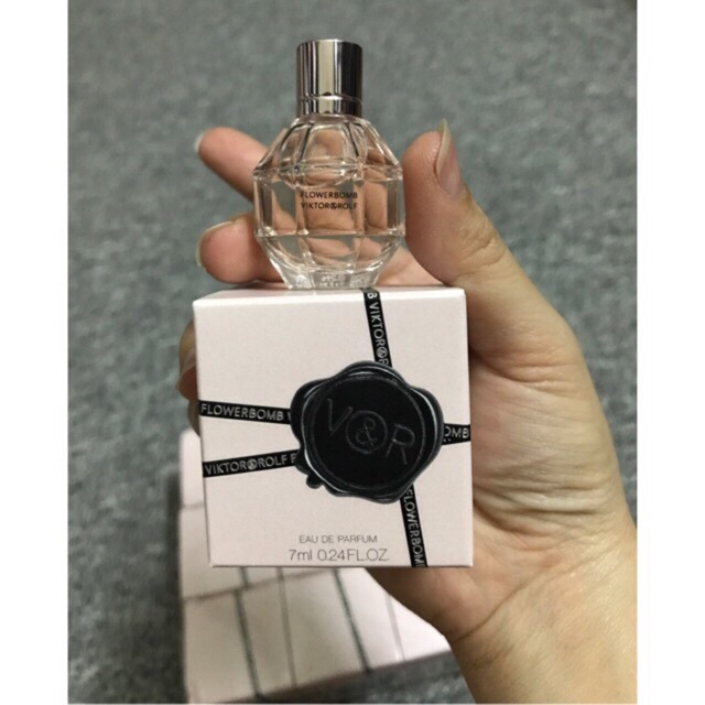 Dầu thơm mini flowerbomb 7ml
