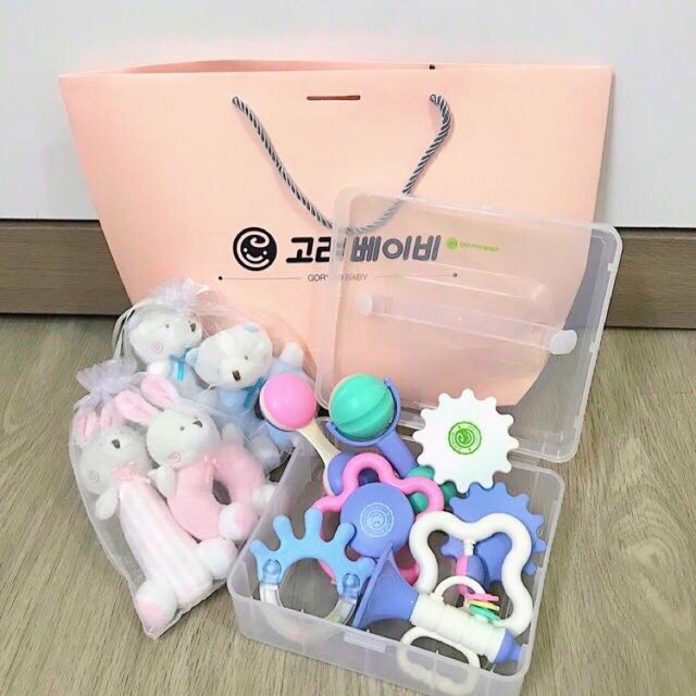 Xúc sắc gặm nướu Hàn quốc