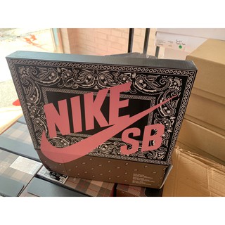 mẫu Sneaker __Nike_Sb Dunk_Low _ravis_Scott Eu