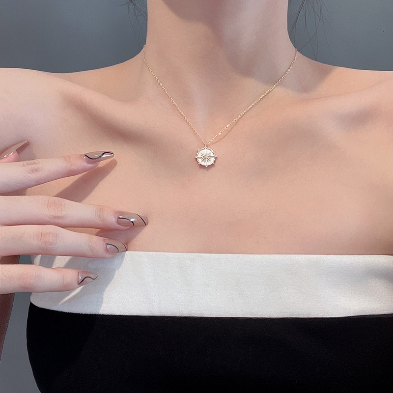 Vòng cổ Thép Titan Mặt Hình Ngôi Sao Phong Cách Retro Hàn Quốc