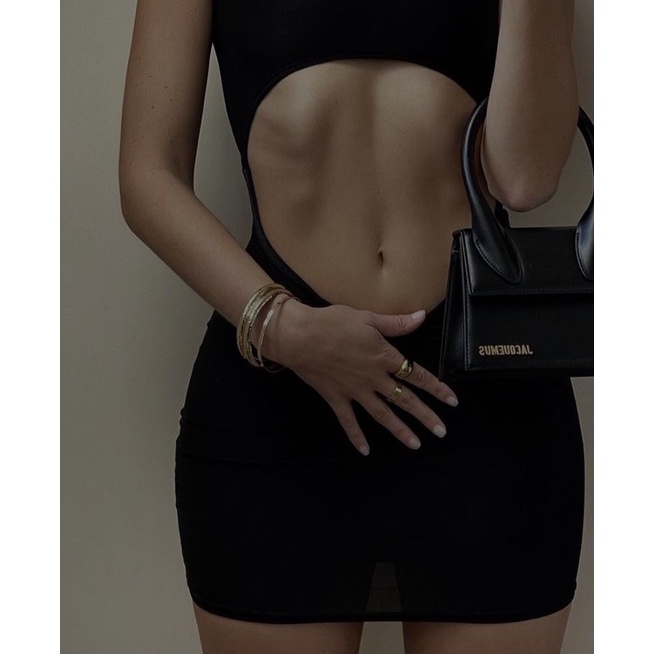 |Xả kho nhưng luôn đảm bảo chất lượng| Cut out dress- Váy cắt eo dáng body ôm