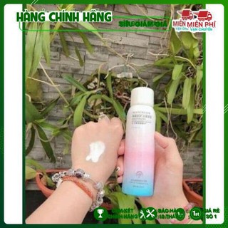 Xịt chống nắng trắng da Maycreat