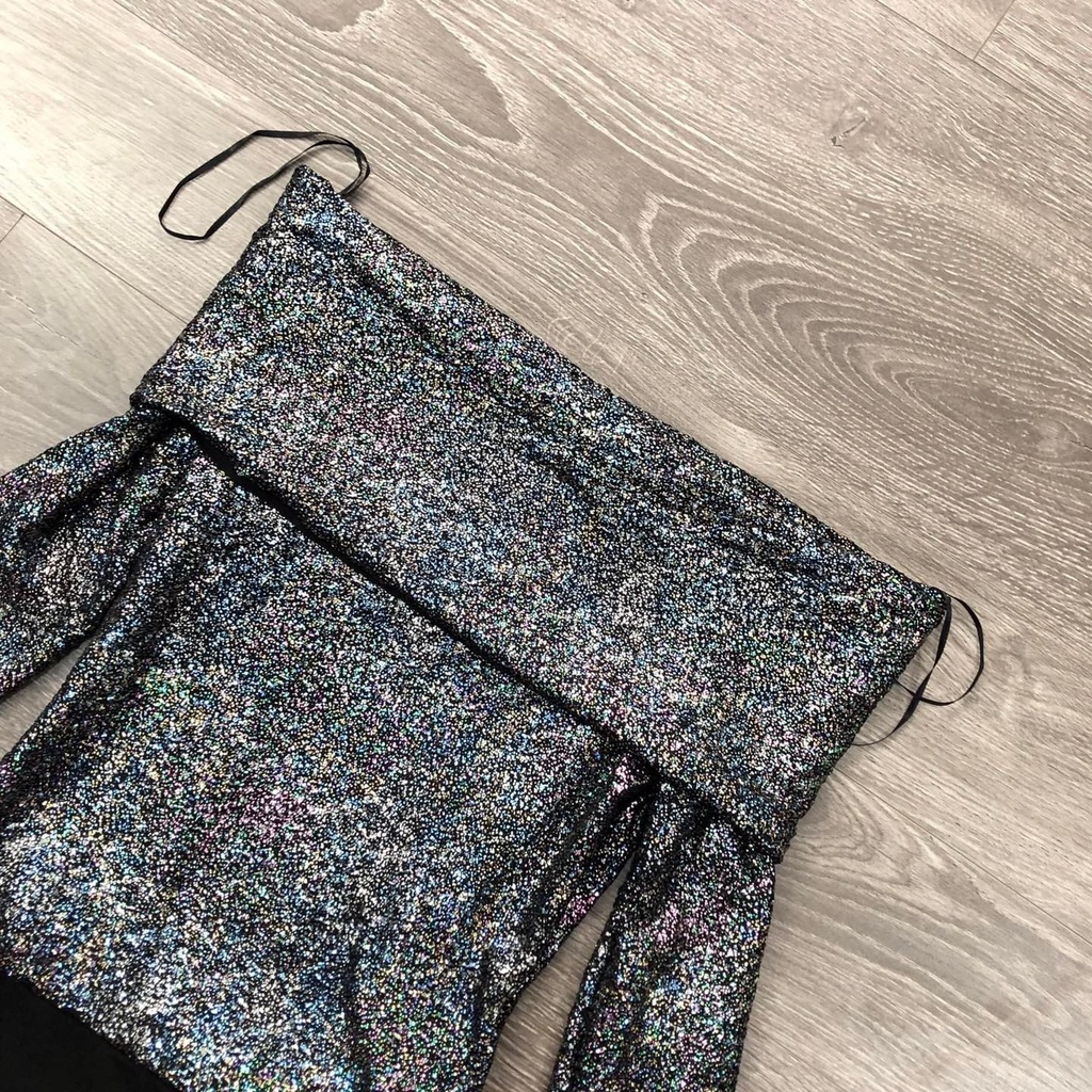 Áo liền thân bodysuit metalic trễ vai KAMI