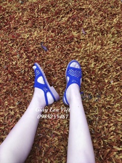 Giày móc len mẫu sandal quai hậu
