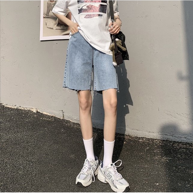 Quần short jean nữ ống rộng màu xanh nhạt rách 01 Pon.mens