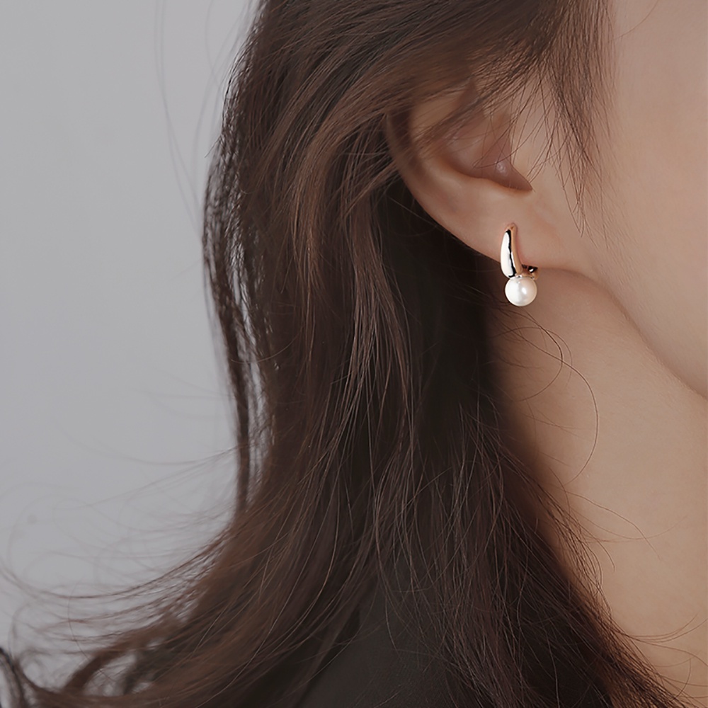 Khuyên tai làm từ đồng hình tròn đính ngọc trai nhiều màu sắc phong cách cổ điển trang sức thời trang cho phái nữ