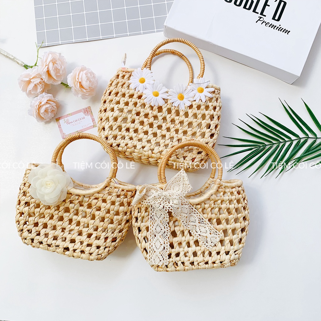 Túi cói lục bình dáng bầu đan thưa thắt nơ quai tròn xinh xắn - Tiệm Cói Cô Lê