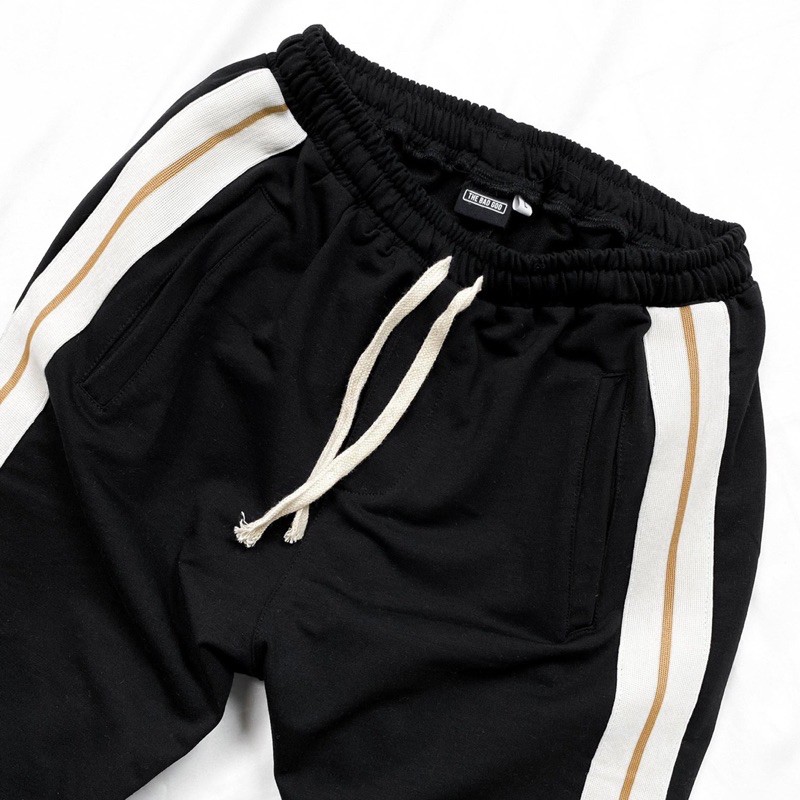 [Mã SKAMA06 giảm 8% TỐI ĐA 50K đơn250K] Quần short TBG sọc be , quần sooc nam nữ Hàn Quốc unisex , MSW Town | BigBuy360 - bigbuy360.vn