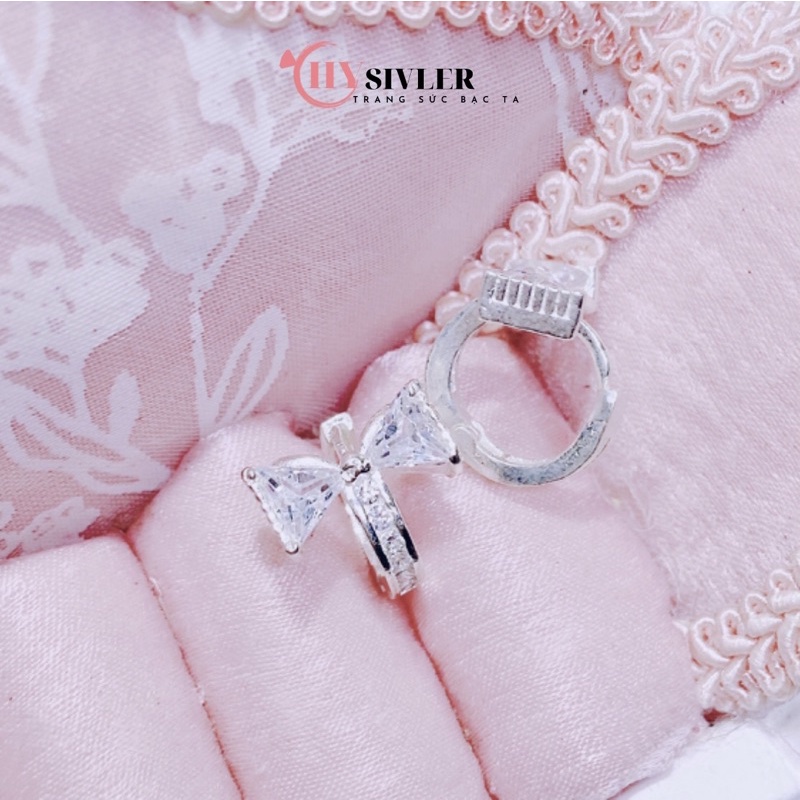 Bông bấm bạc ta nơ đính đã nưc tính sang chảnh mẹ và bé đều đeo được bông tai nữ bạc thật