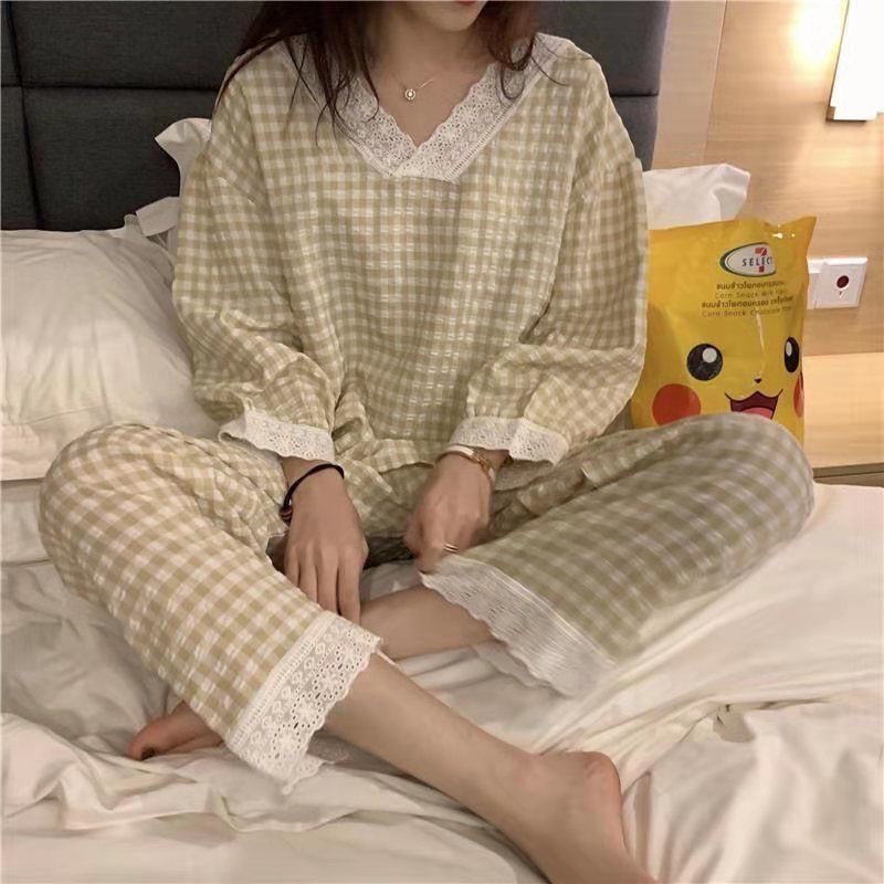 Bộ đồ ngủ sọc ca rô phối ren đáng yêu cho nữ
