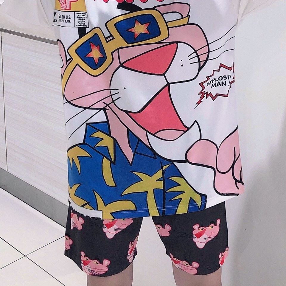 ÁO OVERSIZE BÁO HỒNG PINK PANTHER FORM RỘNG GIẤU QUẦN