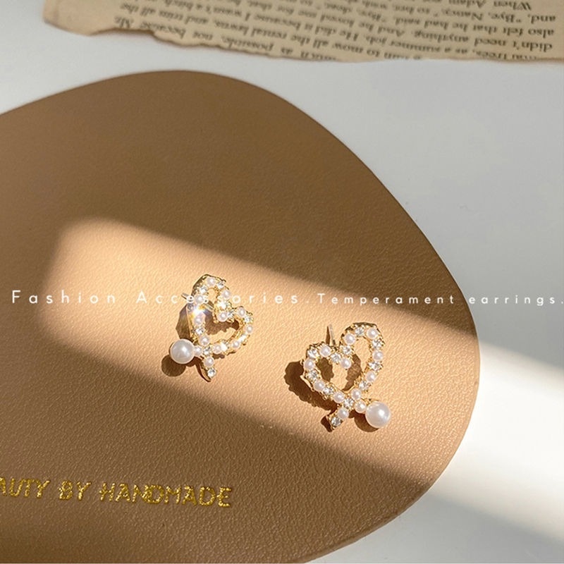 Khuyên Tai Hình Trái Tim Đơn Giản Thời Trang Hàn Quốc Cho Nữ