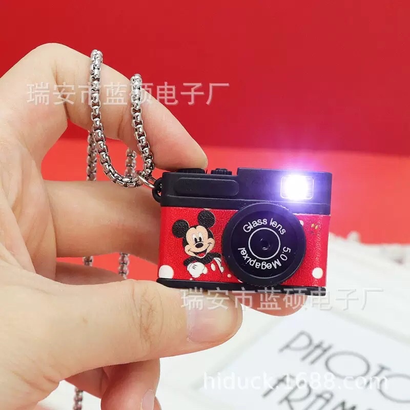 Móc khoá mô hình máy ảnh xinh iu mickey minnie mine , móc treo cặp balo hình camera có đèn led