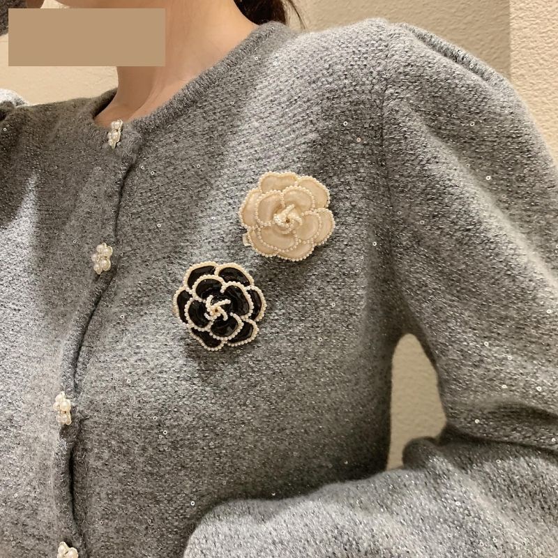 Cài áo ghim cài áo bông hoa trà hai màu chà neo mix đồ siêu đỉnh