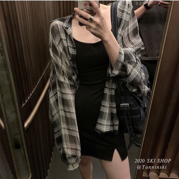 COZOK Bộ đầm hai dây thiết kế xẻ tà màu đen + áo khoác sơ mi kẻ sọc ca rô chống nắng quyến rũ thời trang