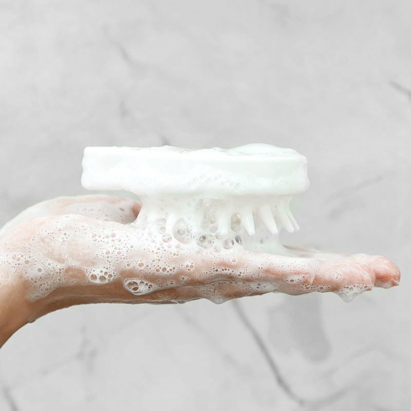 Lược gội đầu giúp massage giảm stress ( màu trắng )