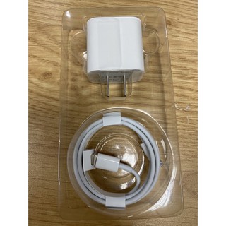 sạc nhanh 20W USB-C Power Adapter Lightning to USB Cable cho iphone 11 và 12