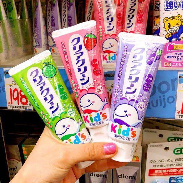 Kem đánh răng trẻ em KAO Nhật Bản