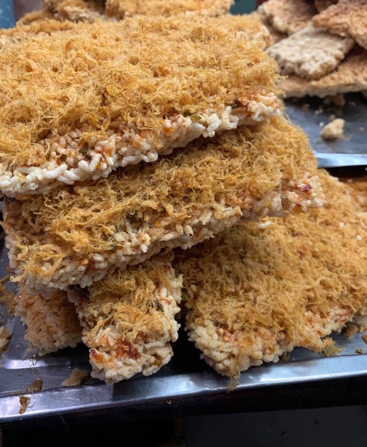 CƠM CHÁY CHÀ BÔNG SÀI GÒN SIÊU RUỐC SỐT - 500gr (Tặng kèm 10 miếng bông tẩy trang mềm mịn) | BigBuy360 - bigbuy360.vn
