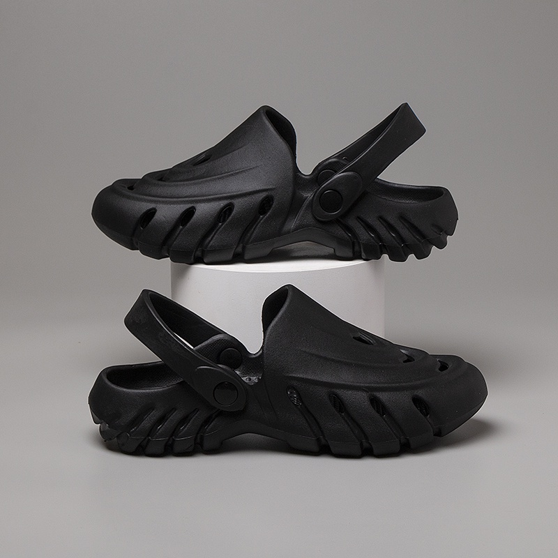 Dép Sandal Đục Lỗ Siêu Nhẹ Có Size Lớn 36-46 Thời Trang Đi Biển Dành Cho Nam Và Nữ
