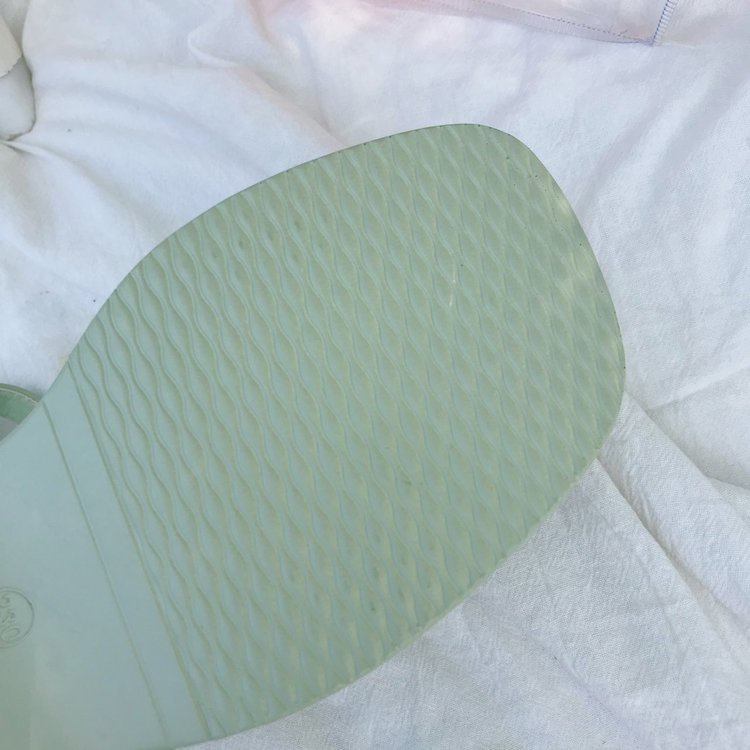 Sandal Hở Ngón Đế Xuồng Cao Mũi Tròn Phong Cách Mới