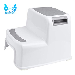 Dụng cụ tập đi vệ sinh cho bé