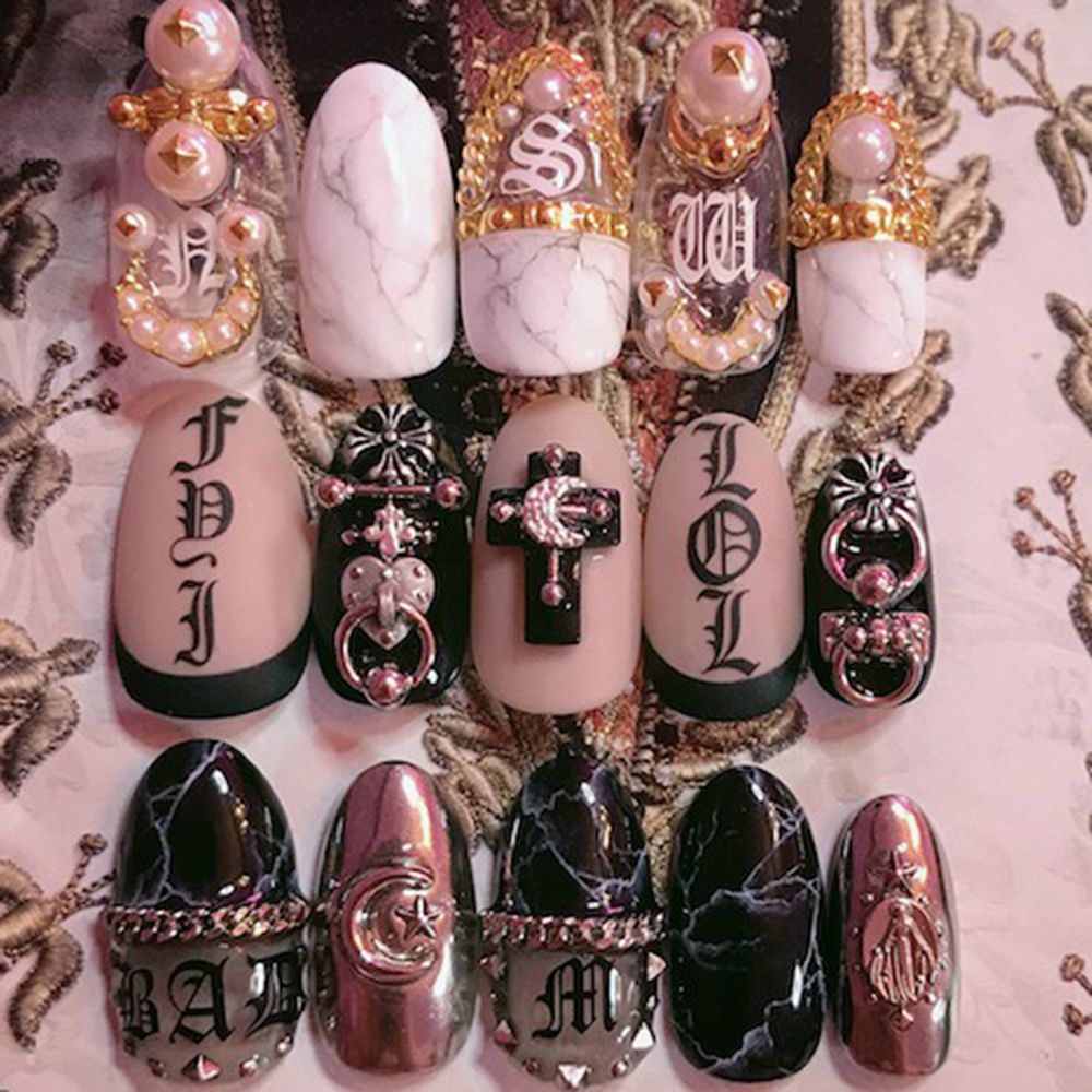 Miếng Dán Móng Tay 5D Siêu Mỏng In Chữ Cái Phong Cách Gothic Cổ Điển