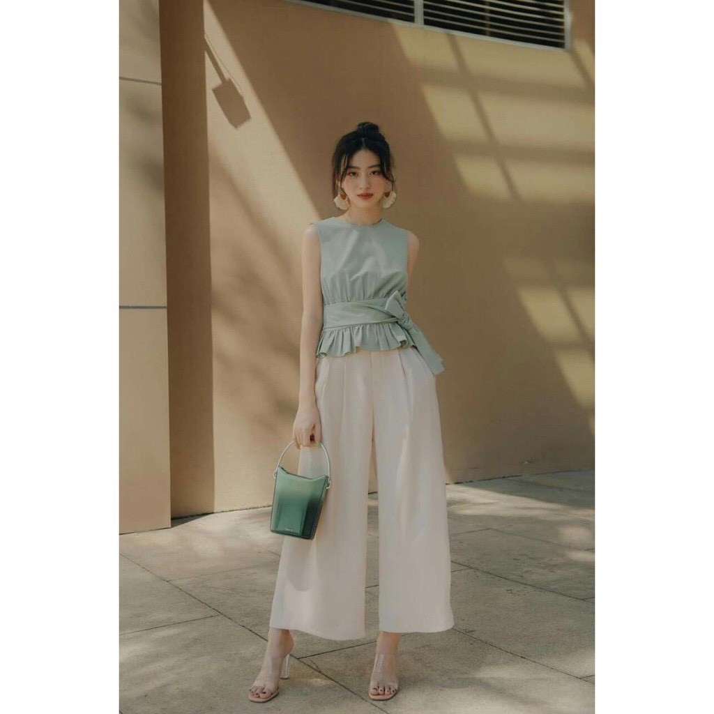 Set quần ống rộng và áo peplum sang chảnh - nhiều size, form dáng chuẩn dễ amcjw đi làm, dạo phố | BigBuy360 - bigbuy360.vn