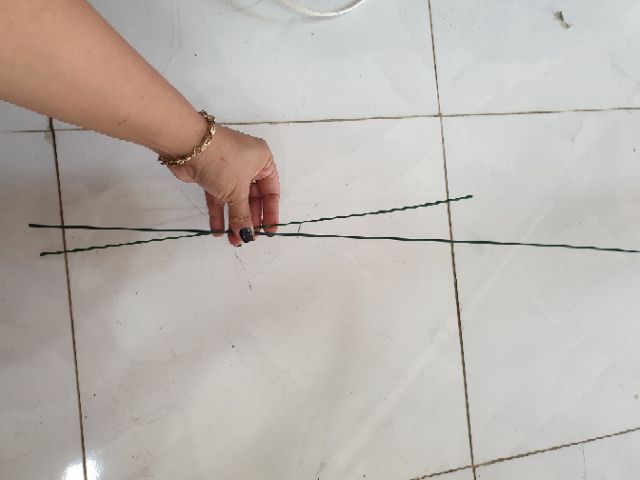 Cành thép bọc nhựa 40cm và 60cm