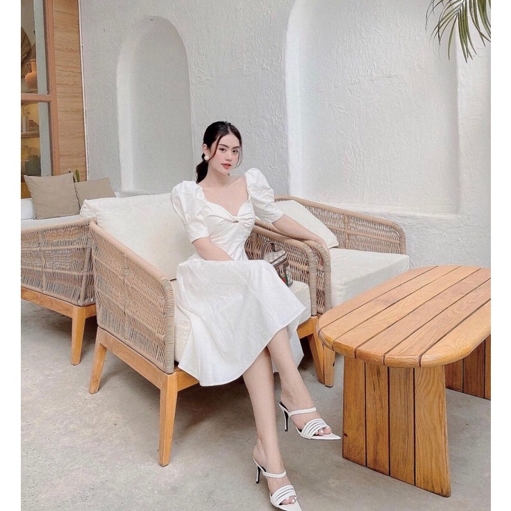 ĐẦM XOẮN NGỰC DÁNG DÀI