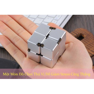 Khối lập phương Fidgeting Infinity Cube