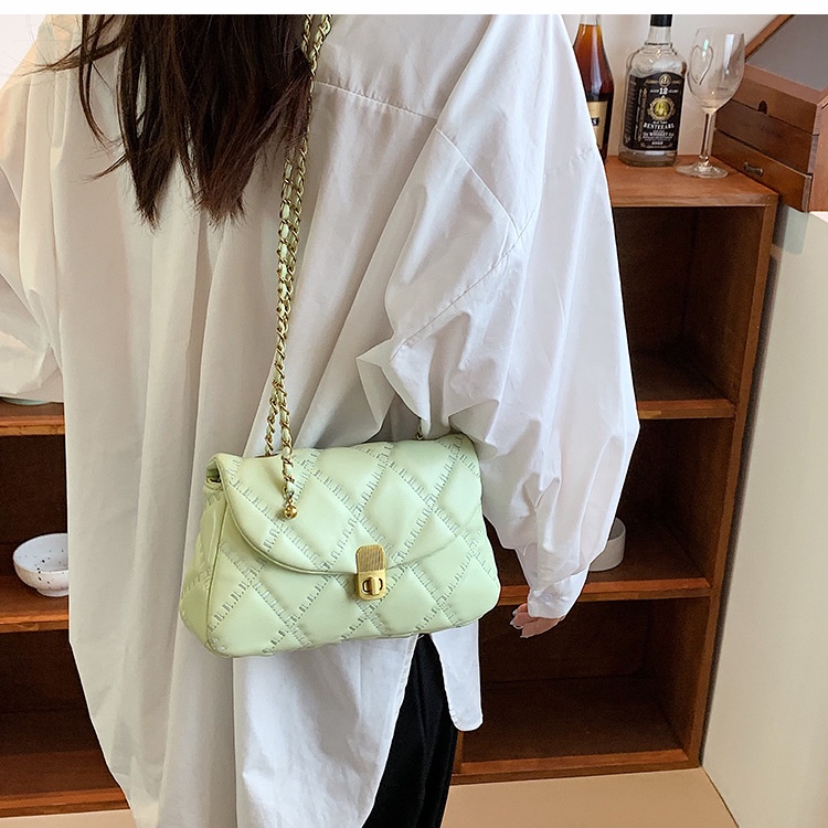 Túi Đeo Vai Có Dây Xích Thêu Họa Tiết Tinh Tế Thời Trang Cho Nữ