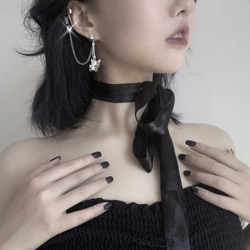 Hoa tai dạng chuỗi mặt hình bươm bướm thời trang