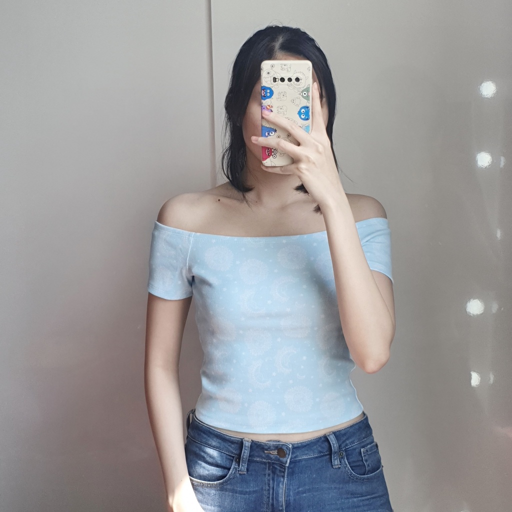 Áo thun trễ vai F21 form ôm - Hàng xuất dư