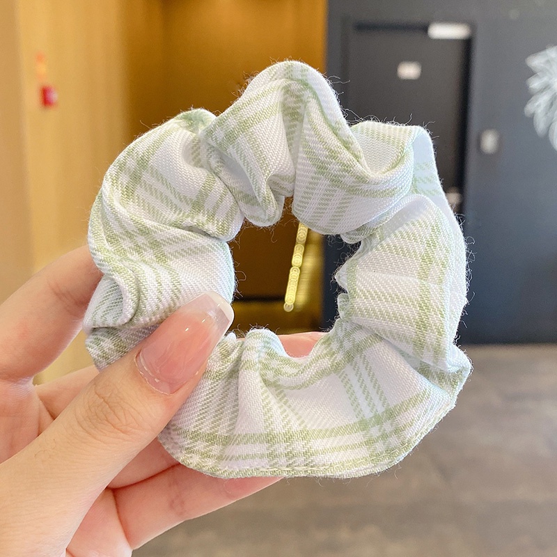 Dây cột tóc màu xanh lá cây thời trang mùa hè