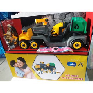 Bộ đồ chơi xe công trình quà tặng từ Enfa A+
