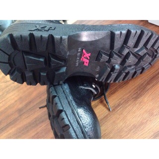 Giày bảo hộ XP đế đỏ giá rẻ nhất