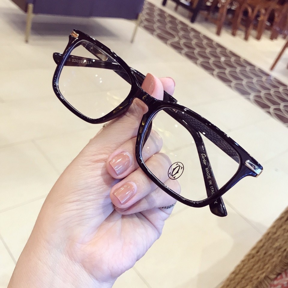 Gọng kính cận vuông A1020 kèm sẳn tròng 0 độ chống ánh sáng xanh bảo vệ mắt trước màn hình phù hợp mặt tròn, dài | BigBuy360 - bigbuy360.vn