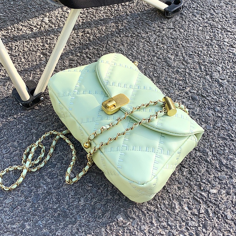 Túi Đeo Vai Có Dây Xích Thêu Họa Tiết Tinh Tế Thời Trang Cho Nữ