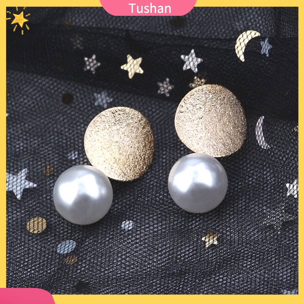Khuyên tai đinh tán mặt hình tròn bằng kim loại đính hạt ngọc trai giả thanh lịch dành cho bạn nữ