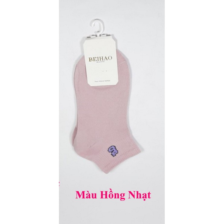 TẤT VỚ NỮ CỔ NGẮN In chữ cái Chất liệu thun cotton Co giãn Thoáng mát Thấm hút mồ hôi Dài 20cm Nhãn hiệu BEIHAO