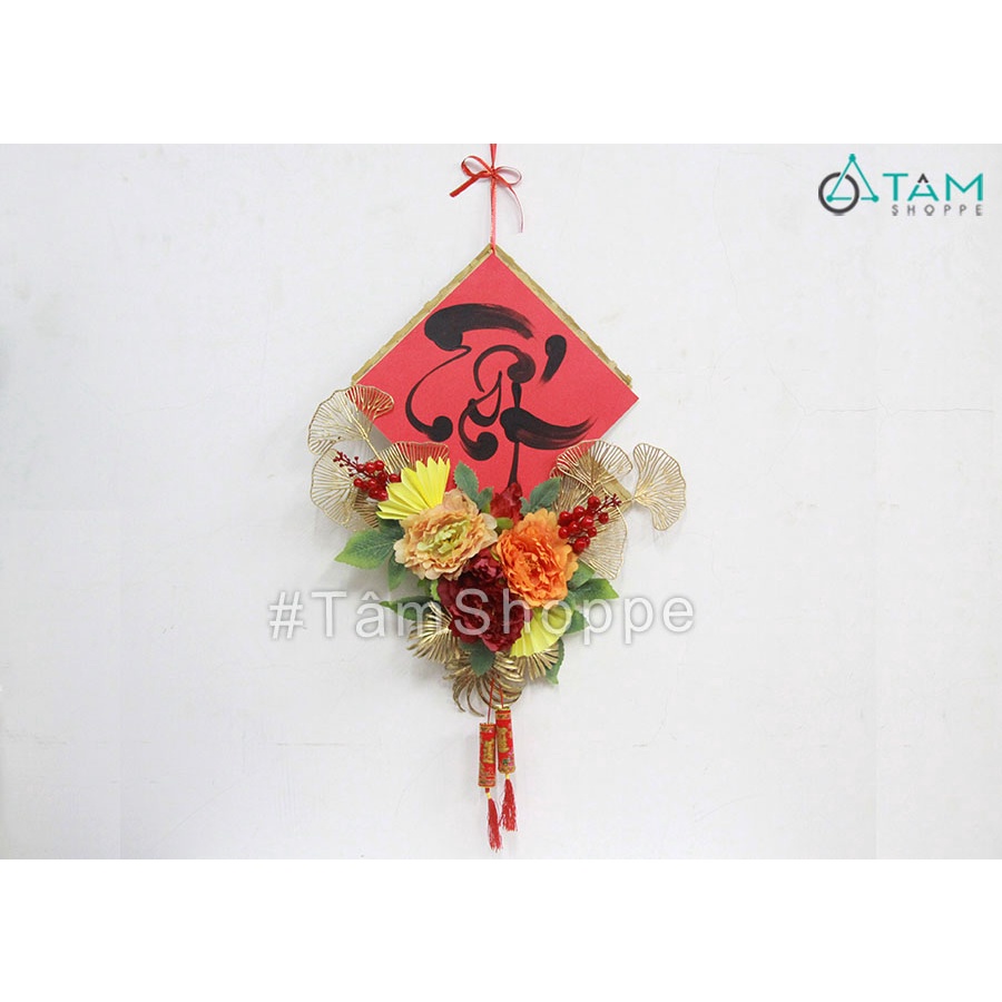 Vòng treo cửa chữ Tết thư pháp hoa mẫu đơn song thoi ĐK45cm T-VTC-23