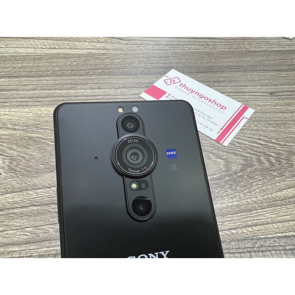Dán chống trầy camera Sony Xperia Pro-i