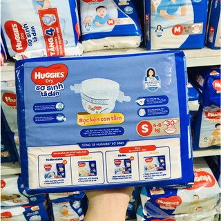 Tã Dán Sơ Sinh Huggies S30/S56 ( Dành cho trẻ 4-8 kg )