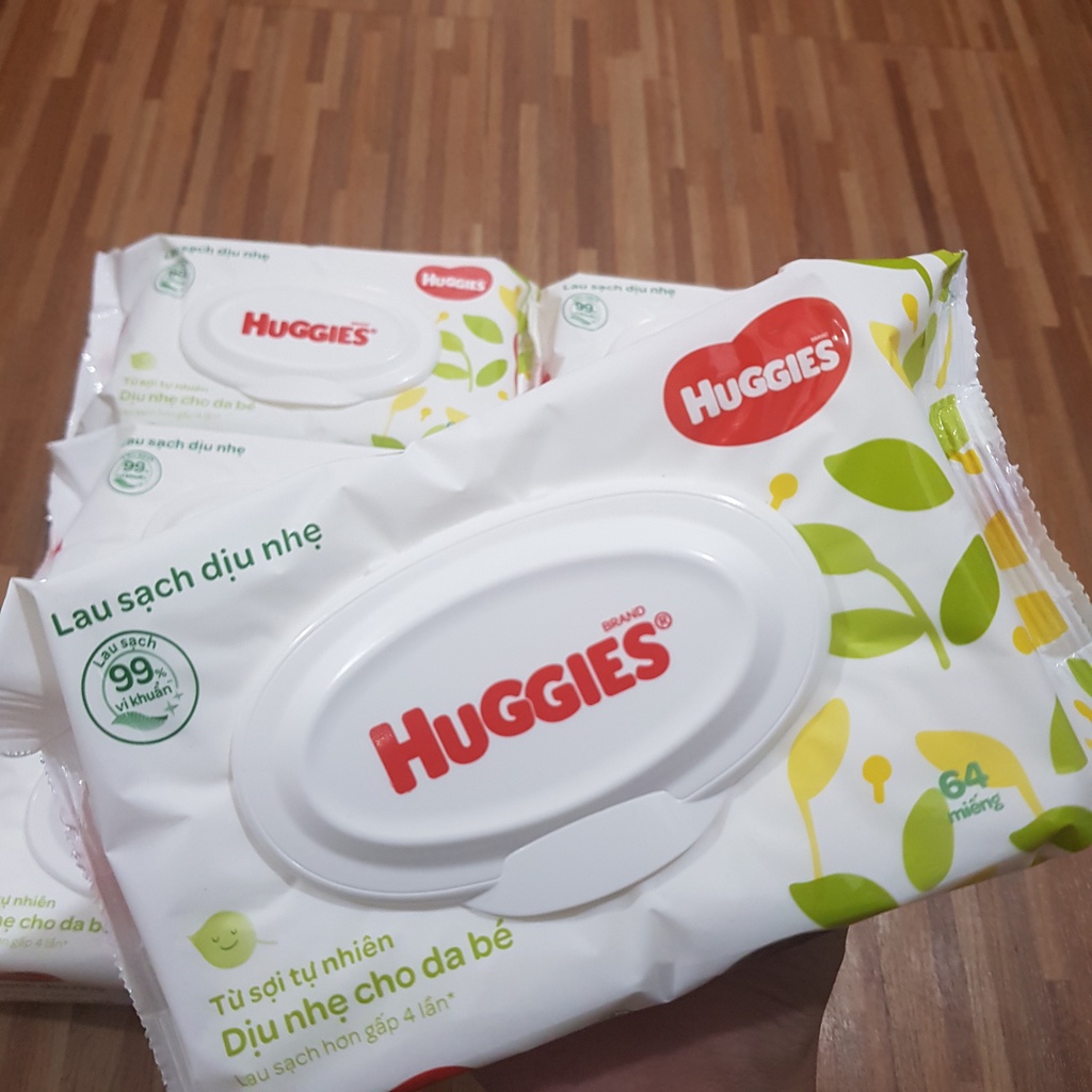 Khăn Ướt Sơ Sinh Không Mùi Huggies 64 Tờ